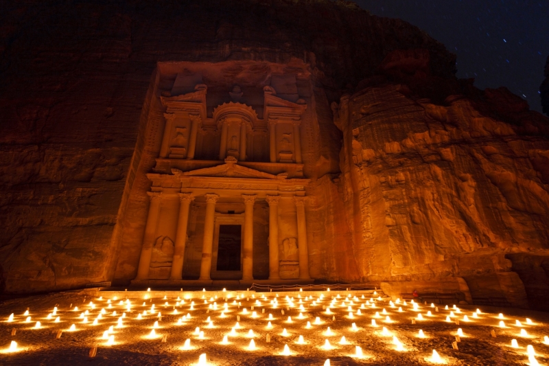 petra-by-night