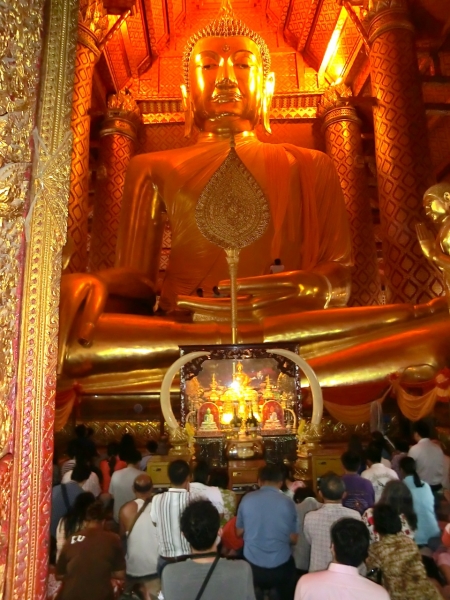 Wat Phanan Choeng