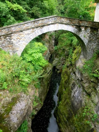 orrido, orrido sant'anna, torrente valle cannobina, orrido cannobio