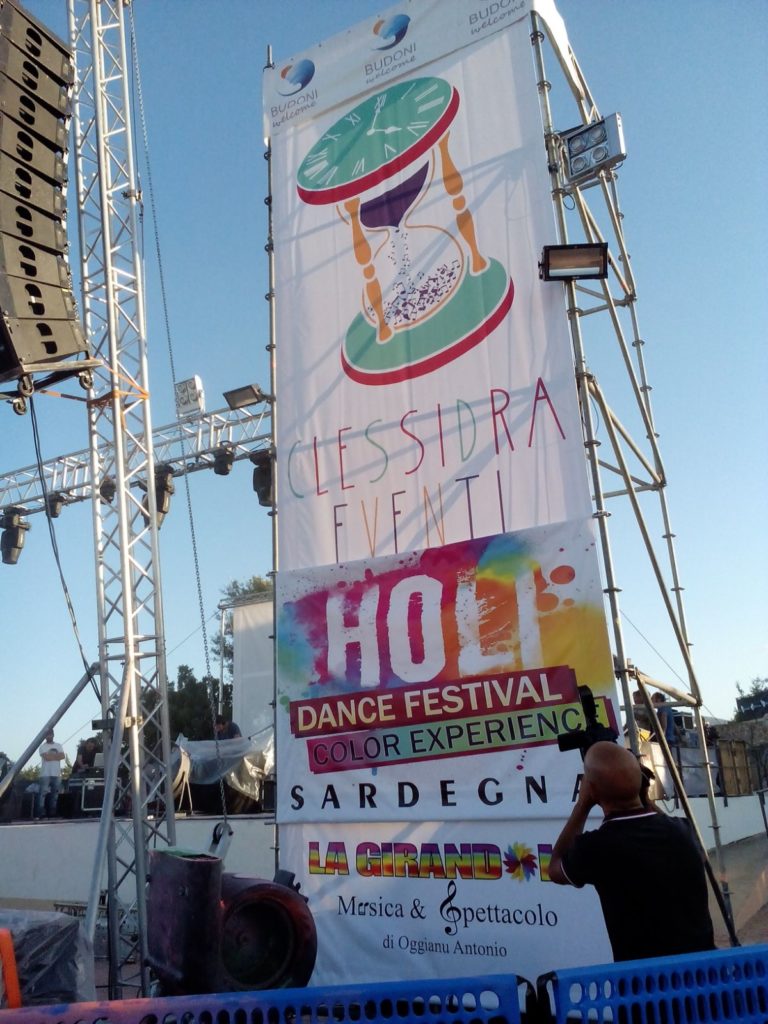 Holi dance festival Budoni