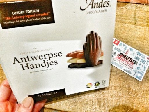 La Antwerp Hand è il simbolo storico della città e viene riprodotto anche in cioccolato!