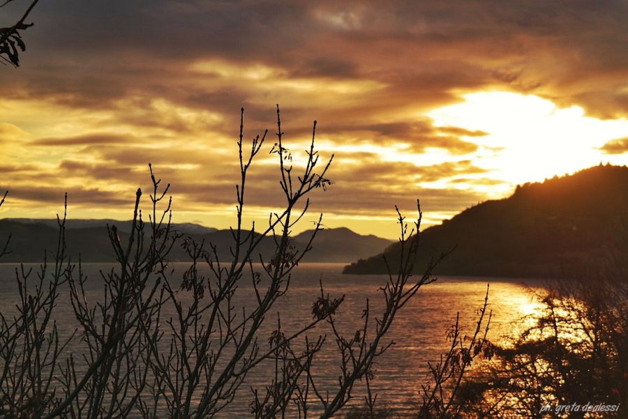 LochNess al tramonto