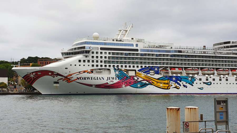 Norwegian Jewel