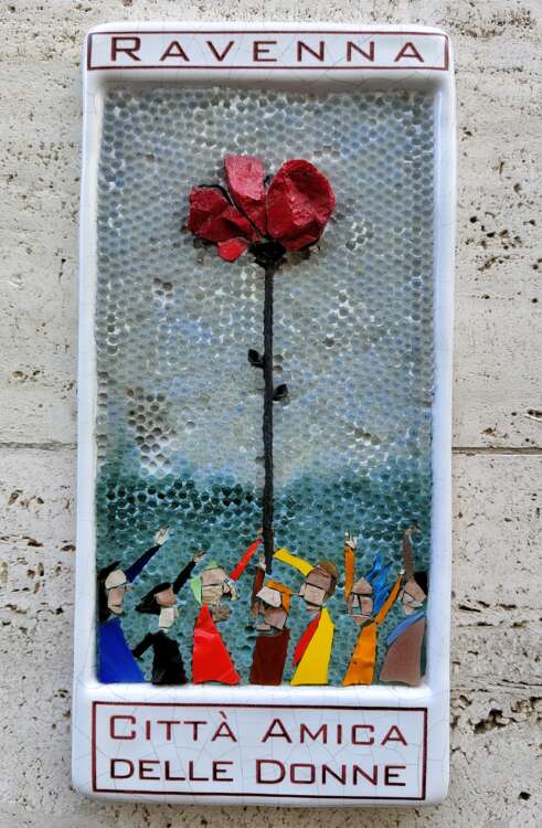 Mosaico donne Ravenna